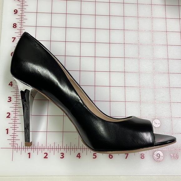 INC NIB Silver Metallic 4" Heel Black Leather Peep Toe Party Holiday Pump SZ 10 - Picture 1 of 12